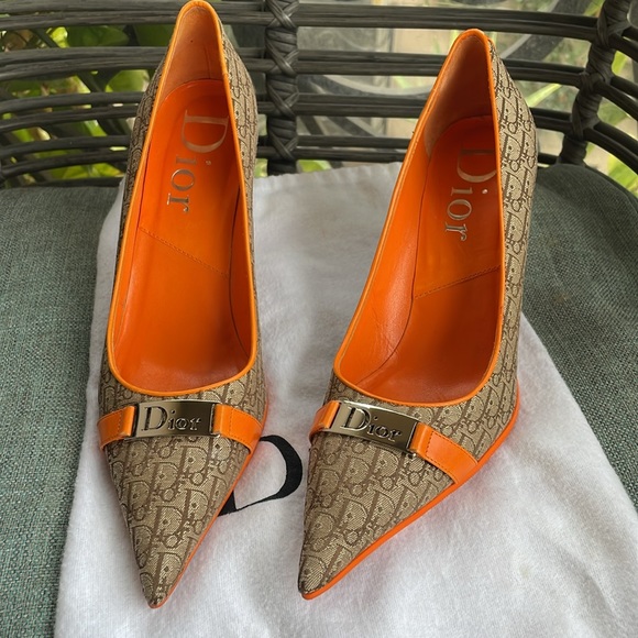 Christian Dior street chic heels - Picture 3 of 14